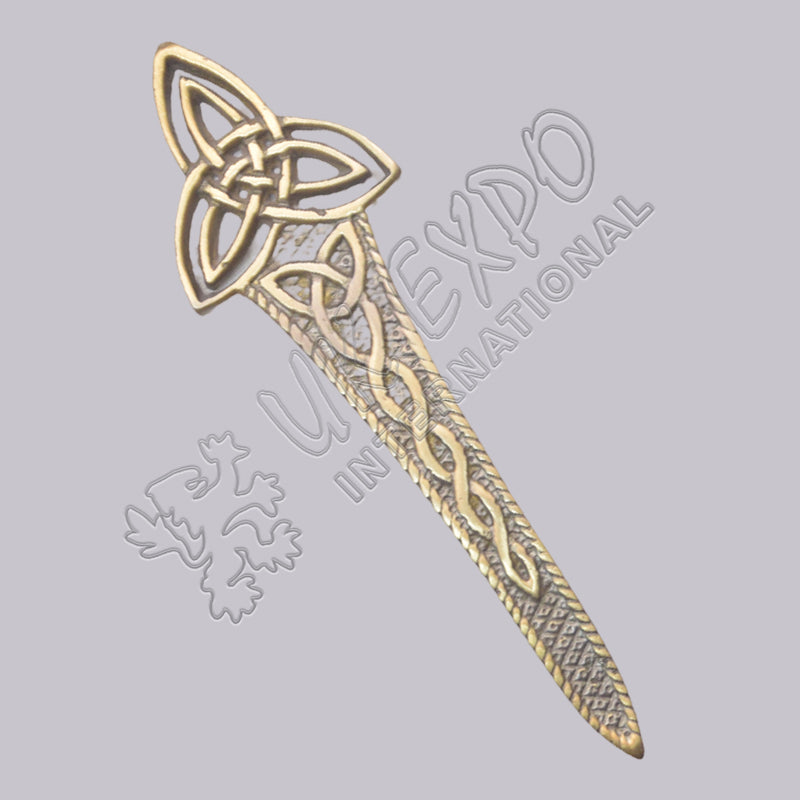 Celtic Knot Design Brass Kilt Pin – Traditional Scottish Brooch