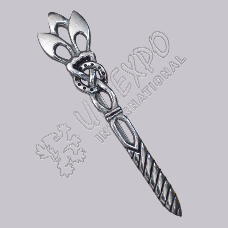 Celtic Knotwork Chrome Black Color Filled Kilt Pin