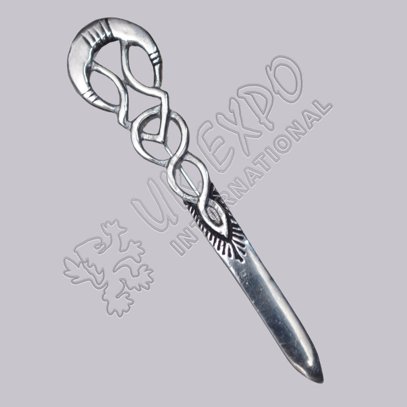 Celtic Knot Black Color Filled Kilt Pin