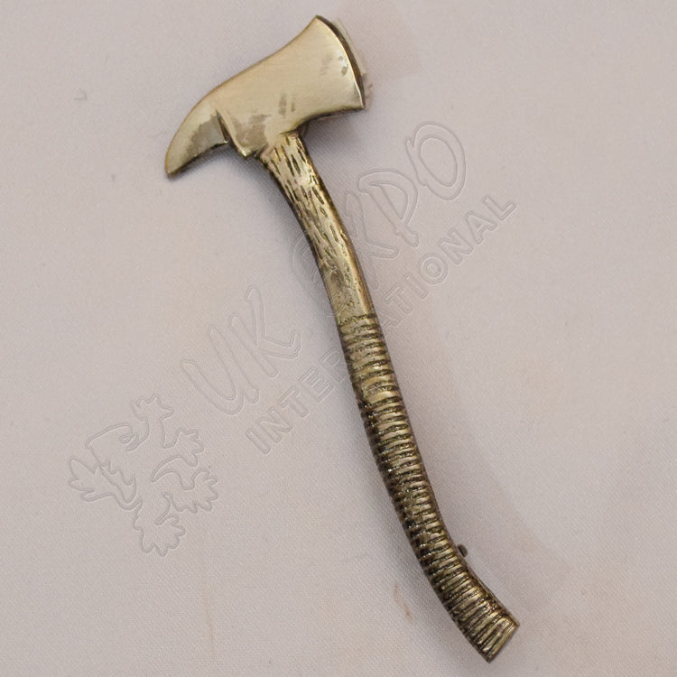 Axe Shiny Antique Finish Kilt Pin