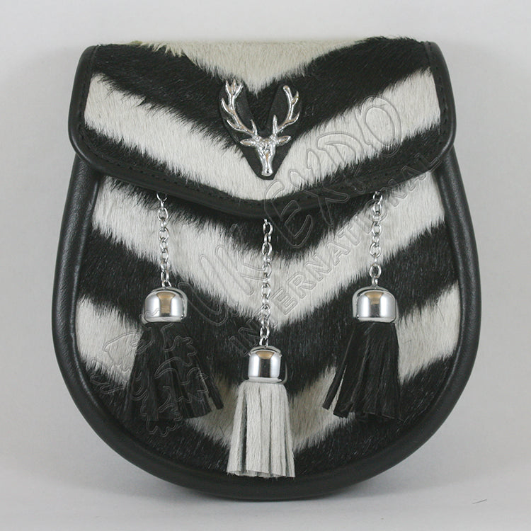 Goat Skin Contrast Fur Stage Badge Sporran
