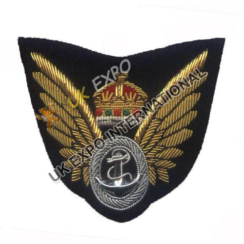 Royal Navy & Royal Canadian Navy Observer Wing Cap Badge