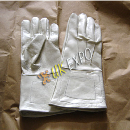 Civil War Union Enlisted White Leather Gauntlets