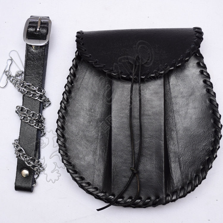 Edge Corner Braiding Black Sporran
