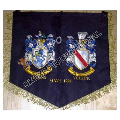 Veller & Williams Family Crest Bullion Pipe Banner