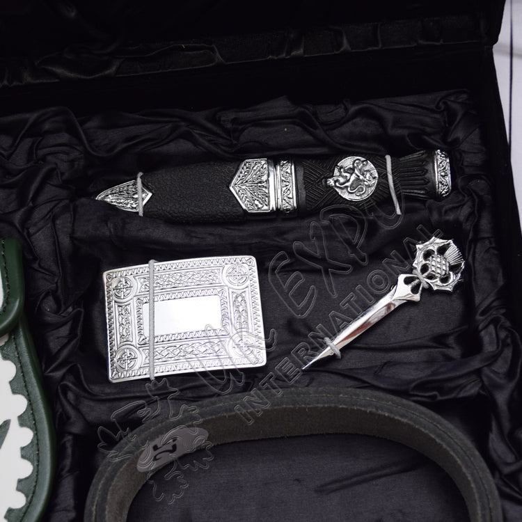 Stylish Day Wear Sporran Set Box