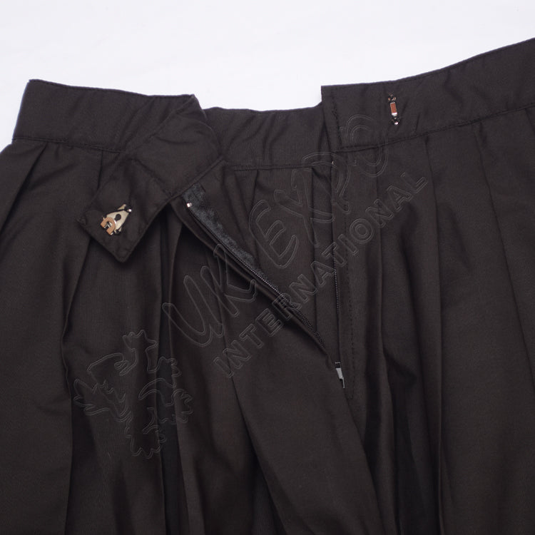 Zip Closing Ladies Black Color Skirt