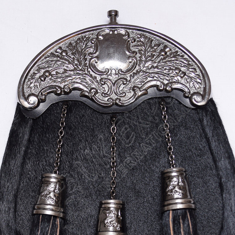 Antique Thistle Cantle Black Goat Skin Sporran