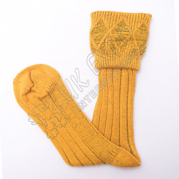 Rhombus Cuff Golden Color Kilt Woolen Socks