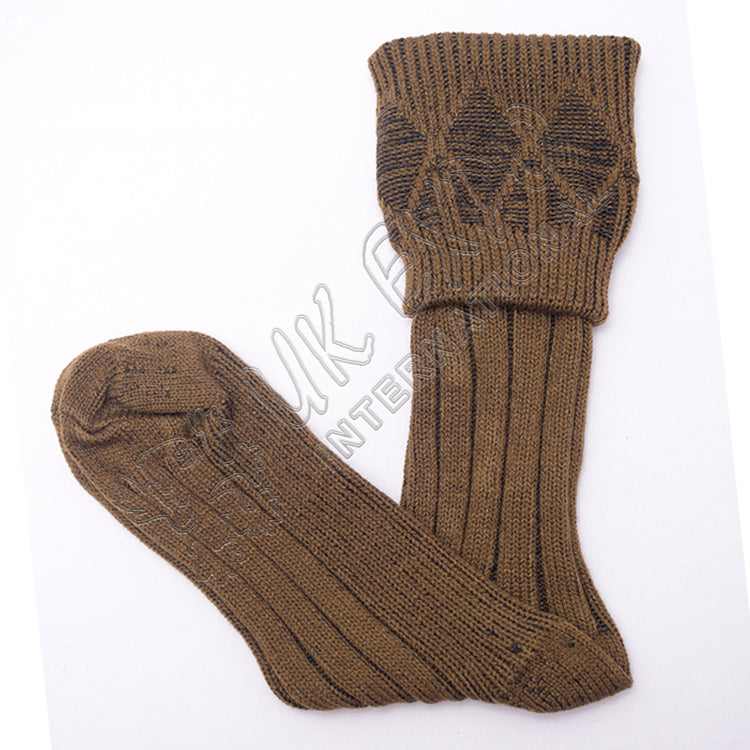 Rhombus Cuff Brown Color Kilt Woolen Socks