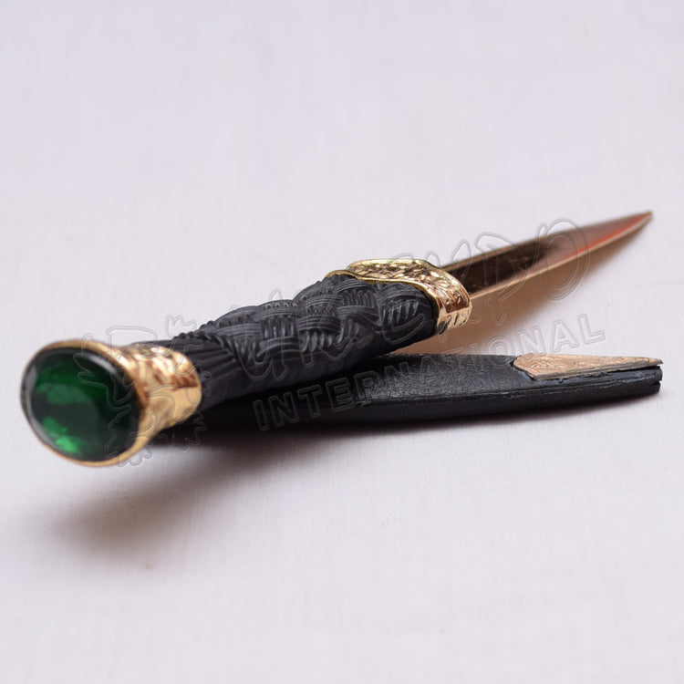 Gold Emerald Stone Sgin Dubh Knives
