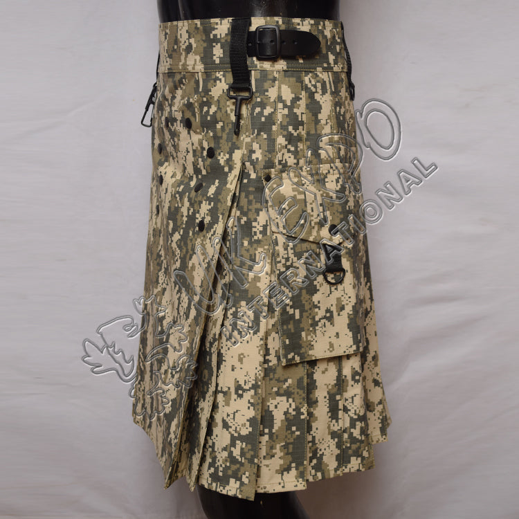 Men Army Digital Camo Utility Cargo Kilt