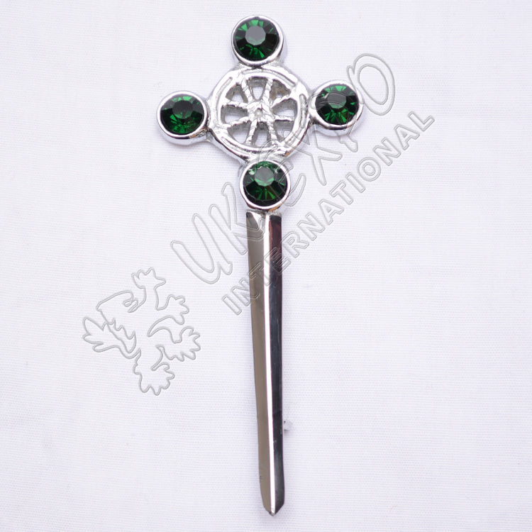 Highland Celtic Knot Design Irish Green Stone Celtic Kilt Pin