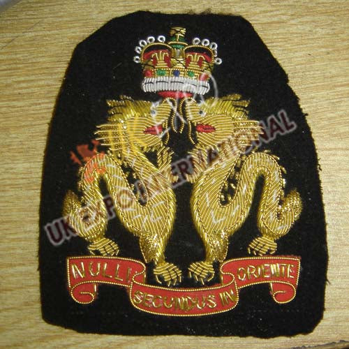 Nulli Secundus Oriente Central King’s Crown Two Gold Bullion Dragons Badge