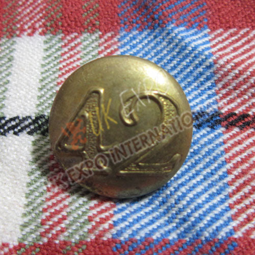 42nd Regiment Officer Gilt Button