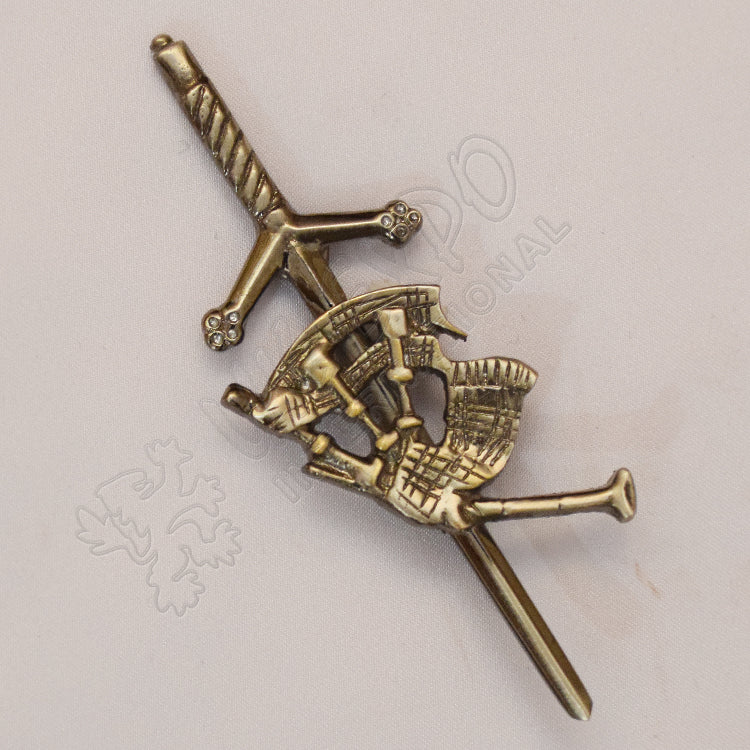 Scottish Bagpipe Kilt Pin Shiny Antique