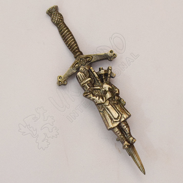 Scottish Pipers Sword Shiny Kilt Pin