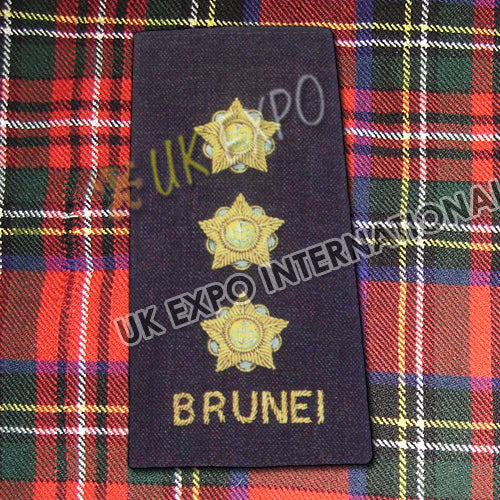 Brunei Air Officer Lieutenant Epaulettes