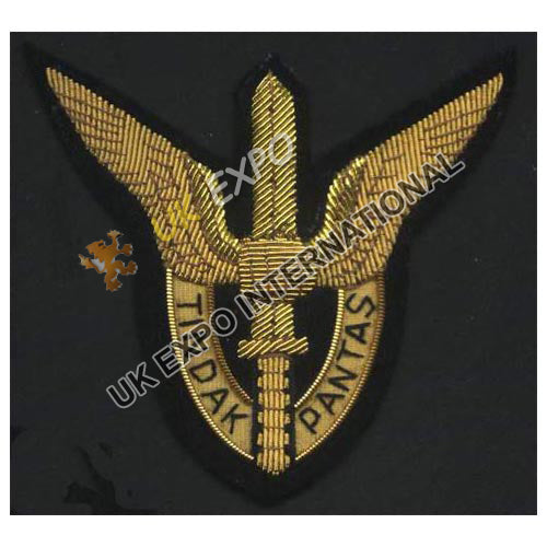 Elite Military Dagger Wings Bullion Badge